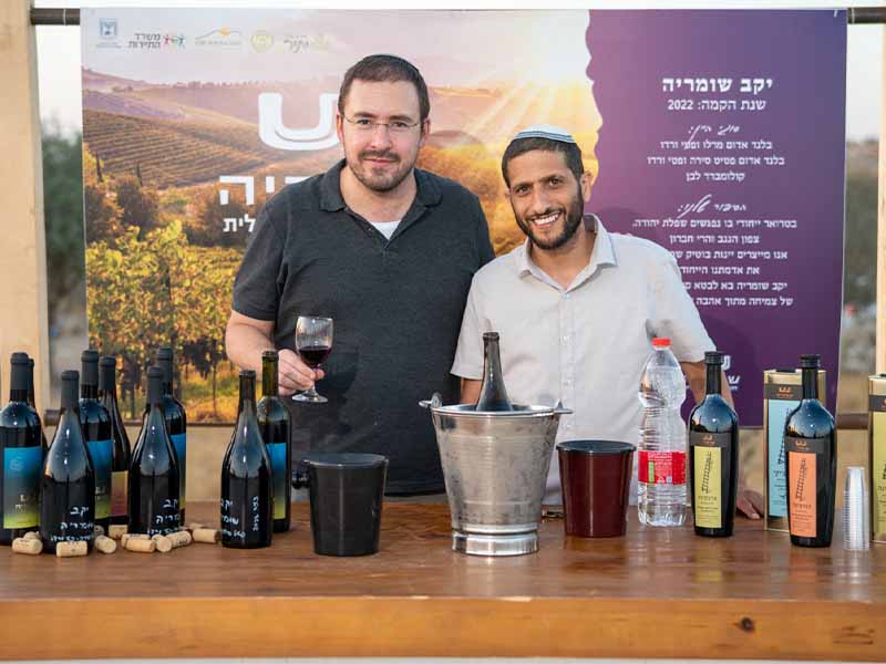 פסטיבל ניגון ויין ​ - היוצרים_0000_WhatsApp Image 2025-08-13 at 10.59.00